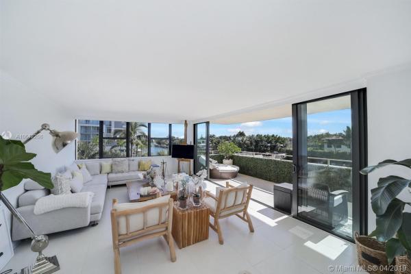 Island Manor, 9660 W Bay Harbor Dr #3B, Bay Harbor Islands, Florida 33154, image 2