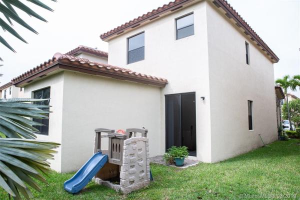 Sierra At The Vineyards, 141 NE 37th Pl, Homestead, Florida 33033, image 2