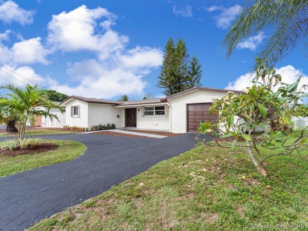 Sunrise Golf Village, 2261 NW 60th Ter, Sunrise, Florida 33313, image 2