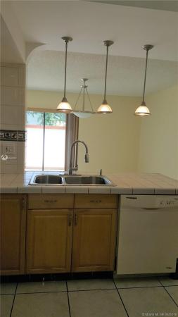 Villa Venezia, 1301 SW 124th Ct #20-B, Tamiami, Florida 33184, image 2