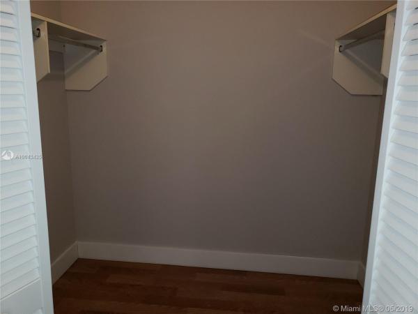 8020 SW 158th Pl, Unincorporated Dade County, Florida 33193, image 2
