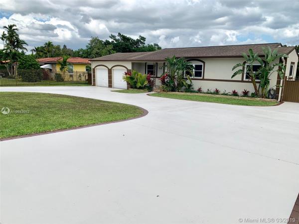 Biscayne Gardens, 14121 NW 3rd Ave, Golden Glades, Florida 33168, image 2