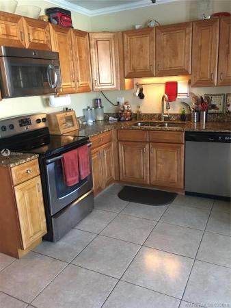 Miramar Residential, 2813 SW 68th Ave, Miramar, Florida 33023, image 2