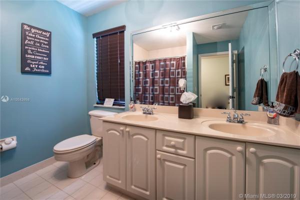 Royal Palm, 314 Royal Cove Way, Davie, Florida 33325, image 2