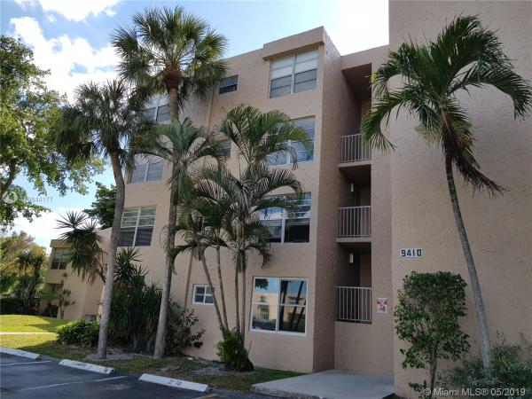 Live Oak Of Pine Island Ridge, 9410 Live Oak Pl #404, Davie, Florida 33324, image 2