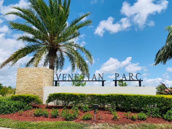 Venetian Parc, 15665 SW 176th Ter, Richmond West, Florida 33187, image 2