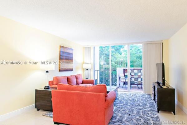 Commodore Plaza Century, 2780 NE 183rd St #309, Aventura, Florida 33160, image 2