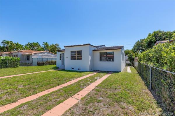 Le Jeune Manors, 3724 NW 12th St, Miami, Florida 33126, image 2