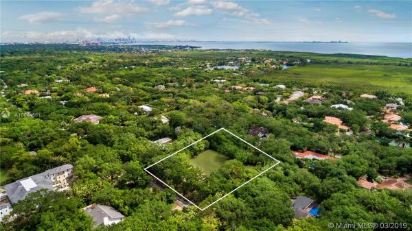 Snapper Creek Lakes, 10945 Lakeside Dr, Coral Gables, Florida 33156, image 2