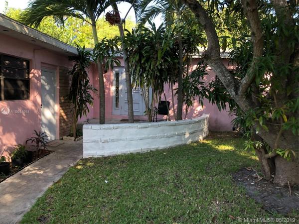 La Paloma, 41 NE 116th St, North Miami, Florida 33161, image 2