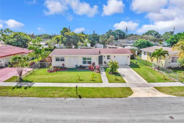 Cutler Ridge, 9860 Nicaragua Dr, Cutler Bay, Florida 33189, image 2