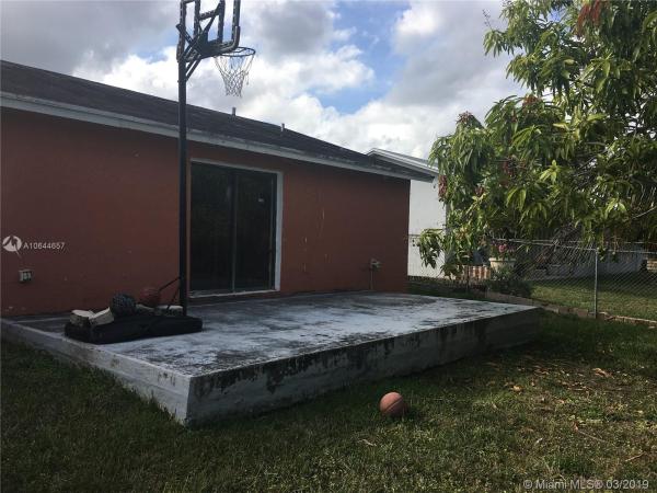 Meadow Wood Manor, 26211 SW 132nd Ave, Princeton, Florida 33032, image 2