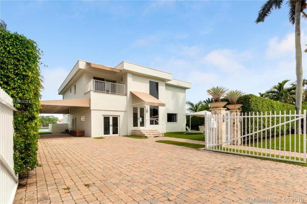 North Bay Island, 7711 Beachview Dr, North Bay Village, Florida 33141, image 2