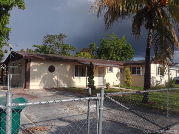 Pine Manor, 1603 NW 6th Ave, Homestead, Florida 33030, image 2