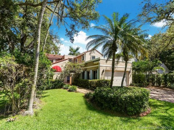 Coconut Grove Manor, 4085 Battersea Rd, Miami, Florida 33133, image 2