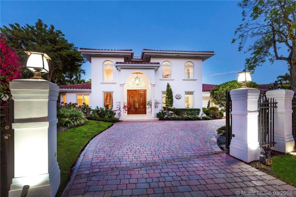 Riviera, 4801 Orduna Dr, Coral Gables, Florida 33146, image 2