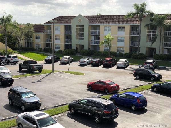 Le Club At Old Cutler, 8560 SW 212th St #308, Cutler Bay, Florida 33189, image 2