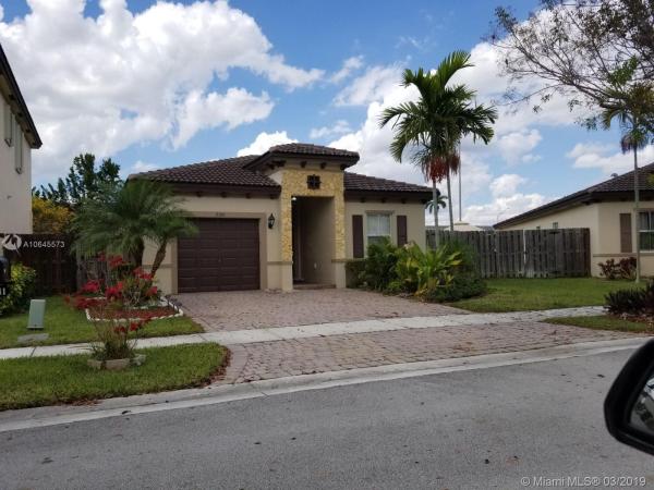 Atlantis At Oasis, 2324 NE 3rd Ct, Homestead, Florida 33033, image 2
