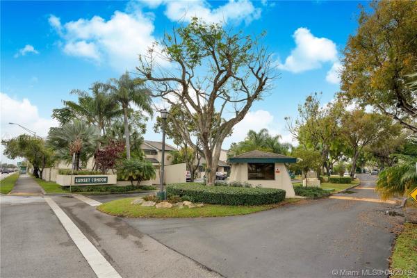 Sunset Condor, 10830 SW 72nd St #16, Kendall, Florida 33173, image 2