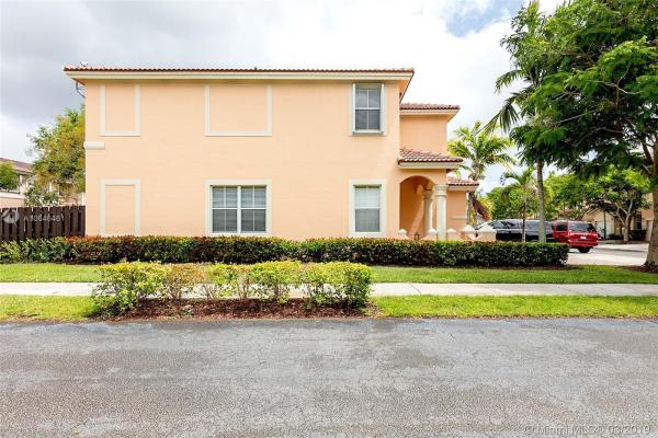Kendall Breeze South, 12561 SW 124th Ter 0, Three Lakes, Florida 33186, image 2