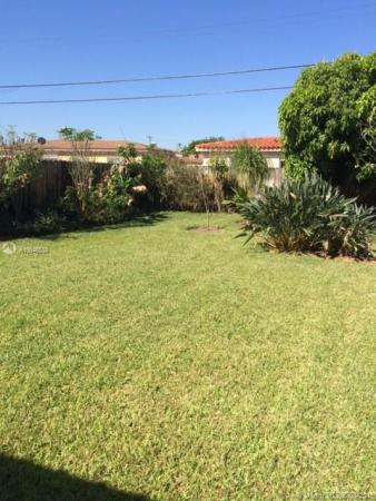 Douglas Commercial Center, 960 NW 35th Ct, Miami, Florida 33125, image 2