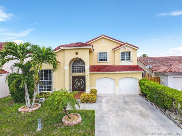 Paseos 2, 15977 SW 110th St, The Hammocks, Florida 33196, image 2