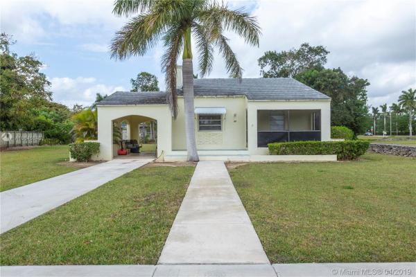27 NW 21st St, Unincorporated Dade County, Florida 33030, image 2