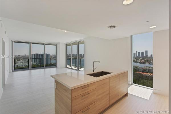 The Harbour North Tower, 16385 BISCAYNE BLVD #2507, North Miami Beach, Florida 33160, image 2