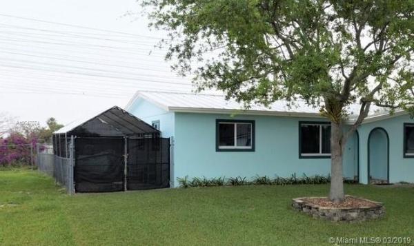 Meadow Wood Manor, 12435 SW 261st Ter, Kendall, Florida 33032, image 2