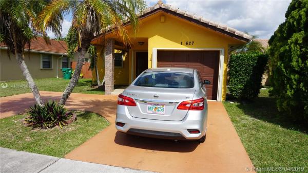 The Cedars Of Kendall, 10627 SW 145th Ave, The Hammocks, Florida 33186, image 2