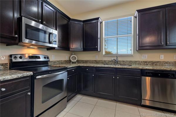 Cascada Isle, 8156 Cascada Isles Dr, Cooper City, Florida 33024, image 2