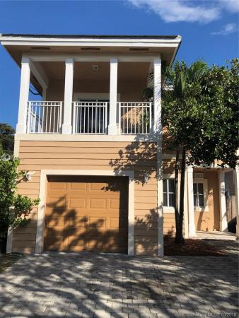 Emilios Place At Oasis, 361 NE 35th Ave, Homestead, Florida 33033, image 2