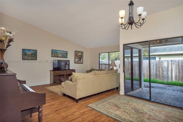 Montego Bay, 9965 SW 218th Ter, Cutler Bay, Florida 33190, image 3