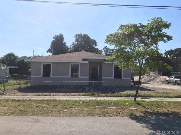 Floral Heights, 2152 NW 58th St, Brownsville, Florida 33142, image 2