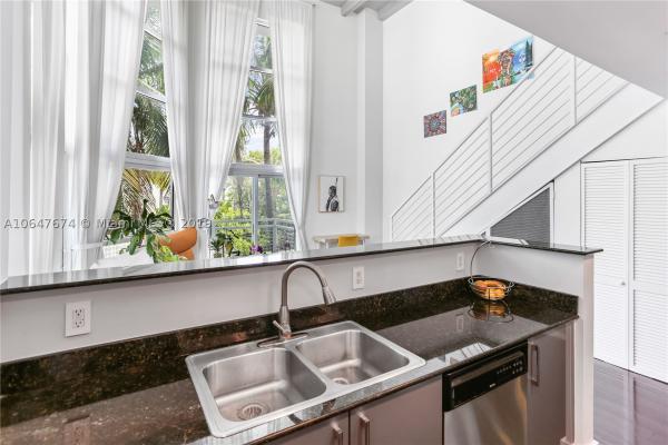 Vilazul Seaside Lofts, 7728 Collins Ave #10, Miami Beach, Florida 33141, image 3