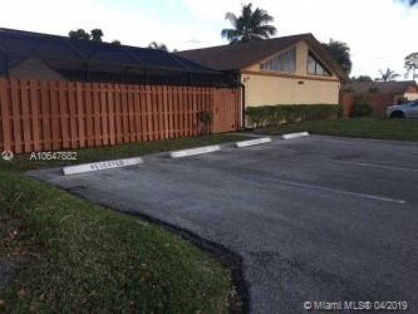 Summit Place, 1090 Summit Place Cir #A, West Palm Beach, Florida 33415, image 2