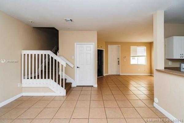 Villas Del Campo, 24441 SW 110th Ave #1, Princeton, Florida 33032, image 2