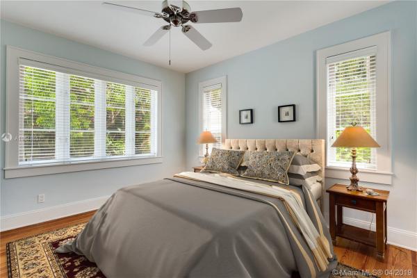 Granada, 1024 Asturia Ave, Coral Gables, Florida 33134, image 2