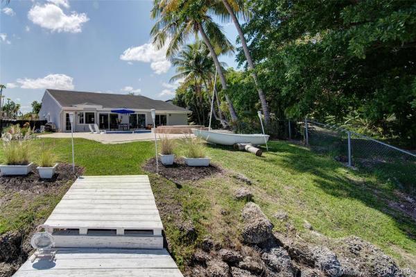 Lindgren West, 13011 SW 117th St, The Crossings, Florida 33186, image 2