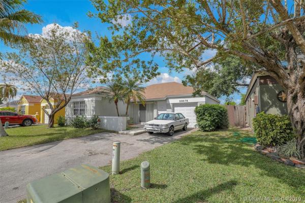 Leslie Estates, 20074 NW 36th Ave, Miami Gardens, Florida 33056, image 2