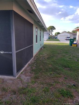 Lone Pine Estates, 2525 Doral Way, Riviera Beach, Florida 33407, image 2