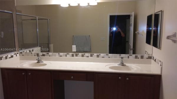 The Cove At Isles Of Bayshore, 22392 SW 89th Ave, Cutler Bay, Florida 33190, image 3