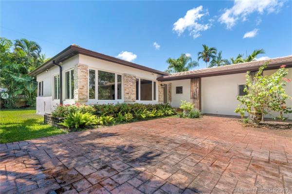 New Belle Meade, 900 NE 74th St, Miami, Florida 33138, image 2