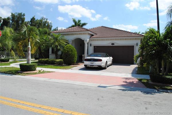 Grand Lakes, 14908 SW 21st Ter, University Park, Florida 33185, image 2
