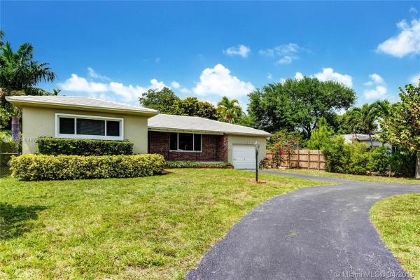 Griffing Biscayne Park Estates, 11210 NE 8th Ct, Biscayne Park, Florida 33161, image 2