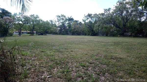 Holiday Estates, 7601 SW 122nd St, Pinecrest, Florida 33156, image 2