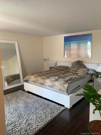 Arlen House East, 100 Bayview Dr #227, Sunny Isles Beach, Florida 33160, image 2