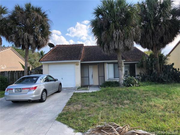 Country Fair, 6196 S 97th Ct S, Boynton Beach, Florida 33437, image 2