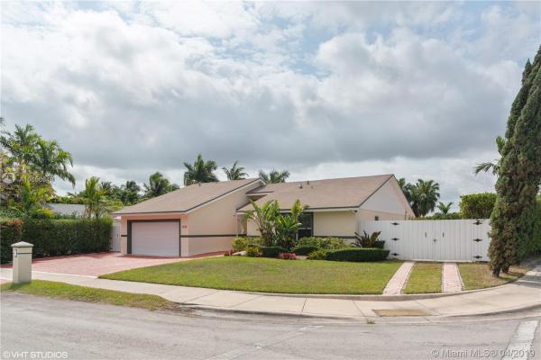 Winston Park, 13460 SW 82nd St, Kendall, Florida 33183, image 2