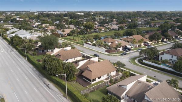 Woodlake, 2825 SW 2nd St, Delray Beach, Florida 33445, image 2